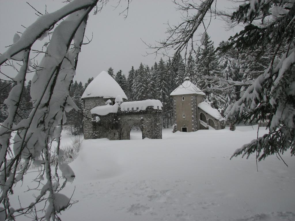Gostisce Masun Bagian luar foto