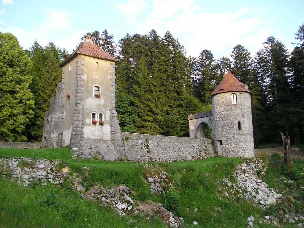 Gostisce Masun Bagian luar foto